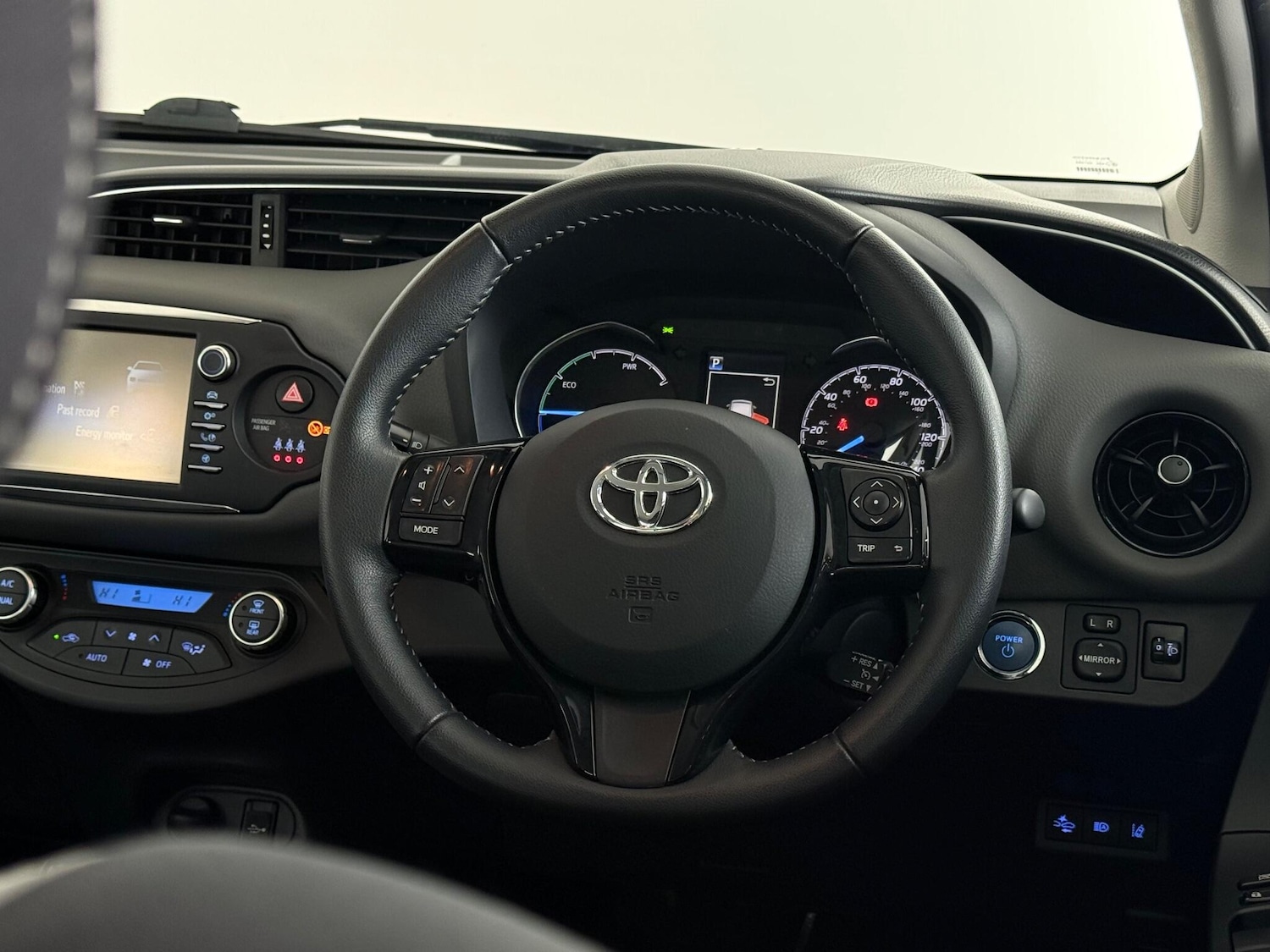 Used Toyota Yaris 2018 for sale - 76549894: Photo 22