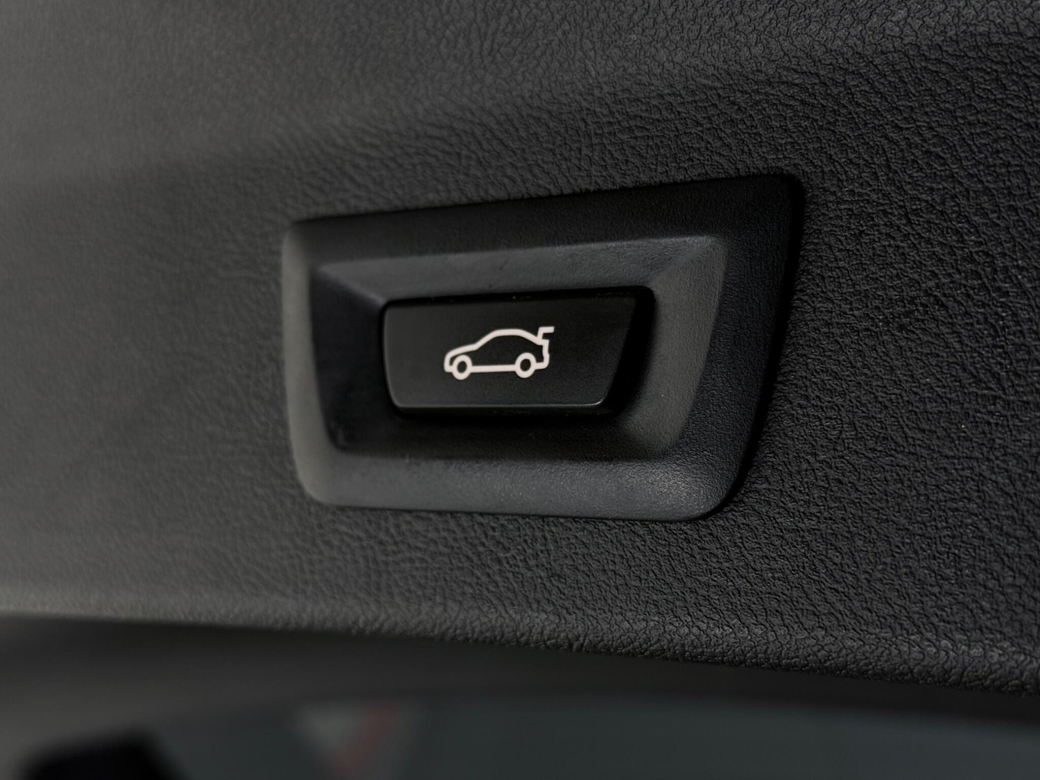 Used BMW X3 2018 for sale - 77962982: Photo 10