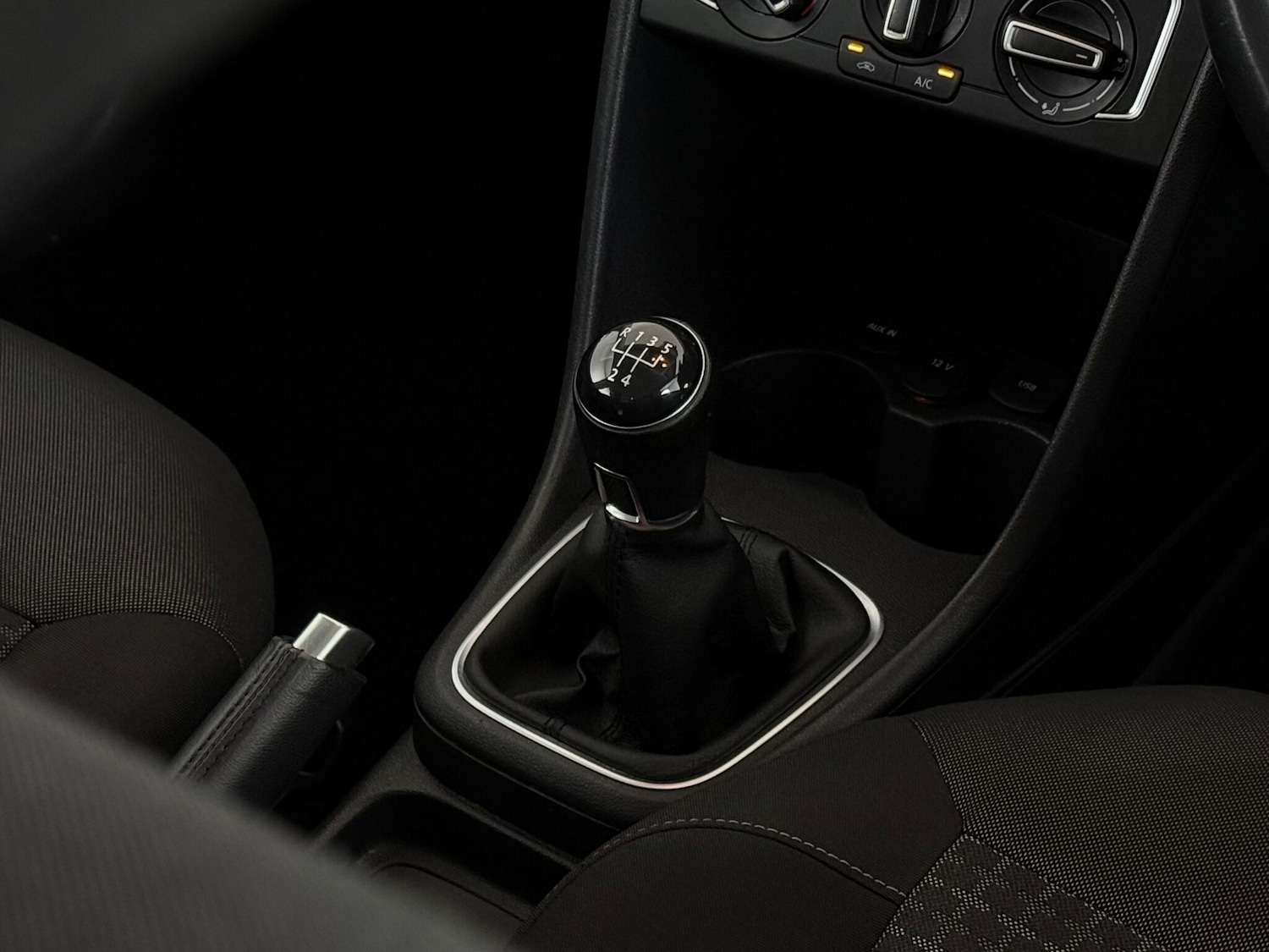 Used Volkswagen Polo 2016 for sale - 77222009: Photo 31