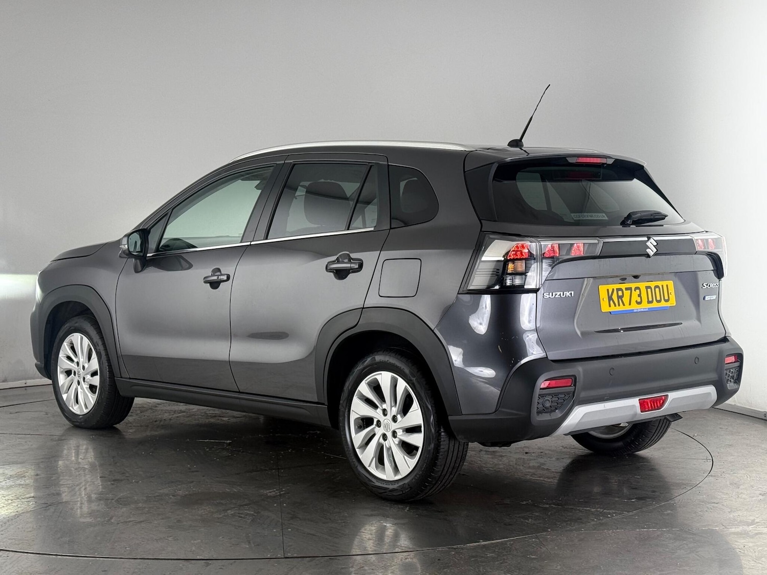 Used Suzuki SX4 S-Cross 2023 for sale - 76468723: Photo 4