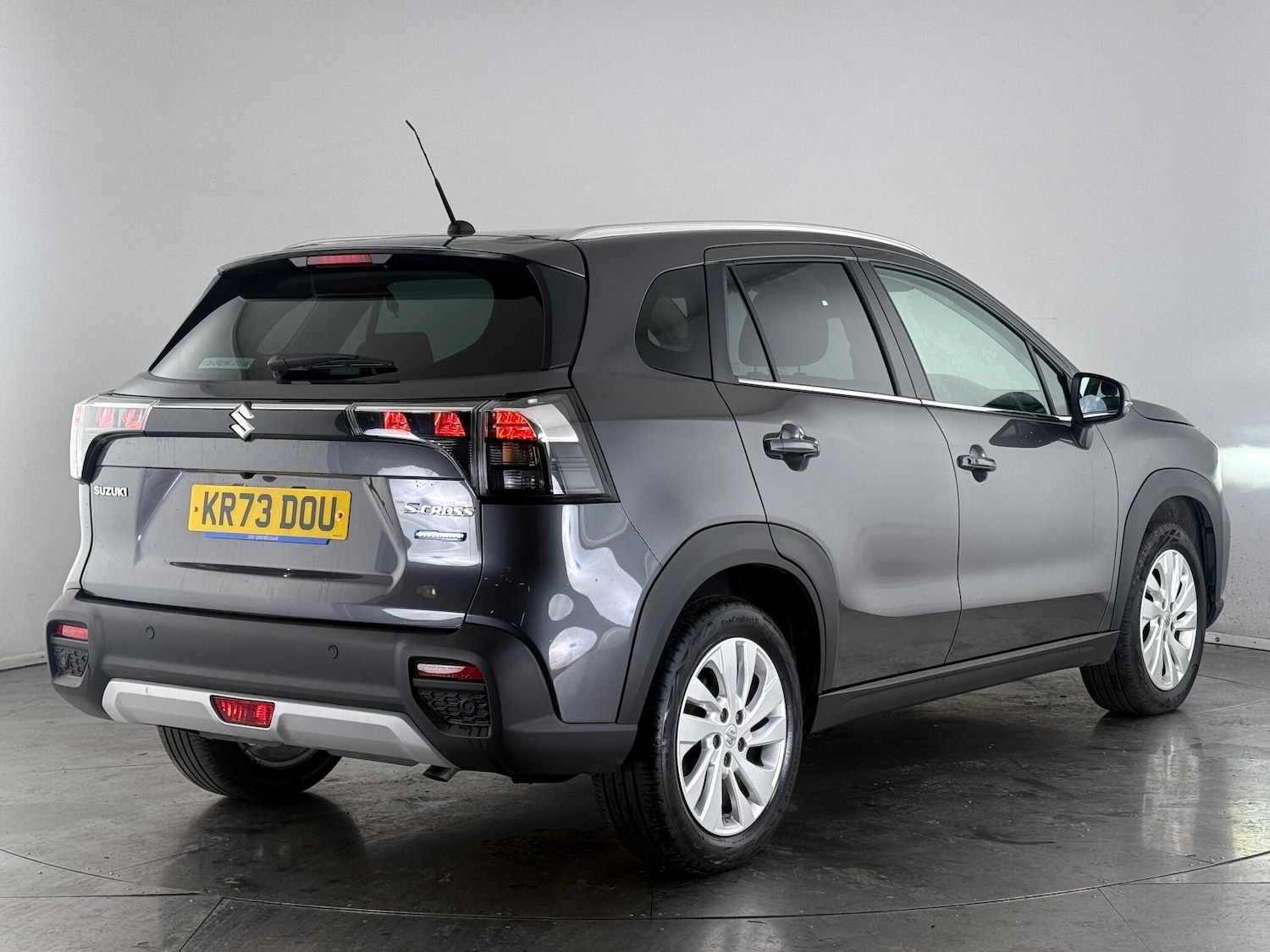 Used Suzuki SX4 S-Cross 2023 for sale - 76468723: Photo 5