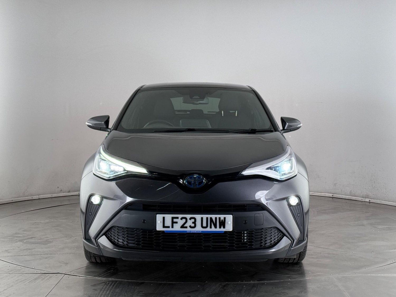 Used Toyota C-HR 2023 for sale - 76752849: Photo 6