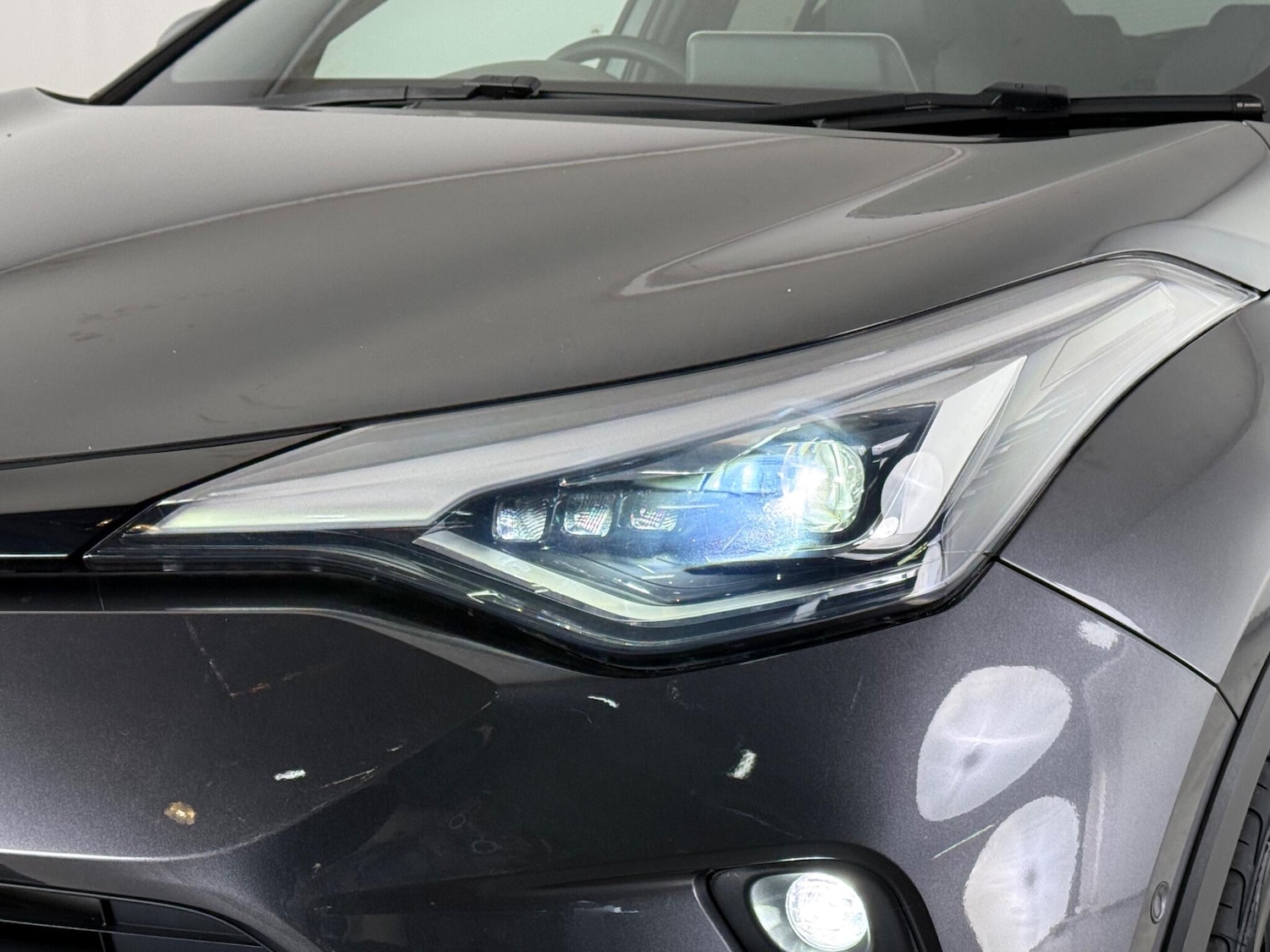 Used Toyota C-HR 2023 for sale - 76752849: Photo 7