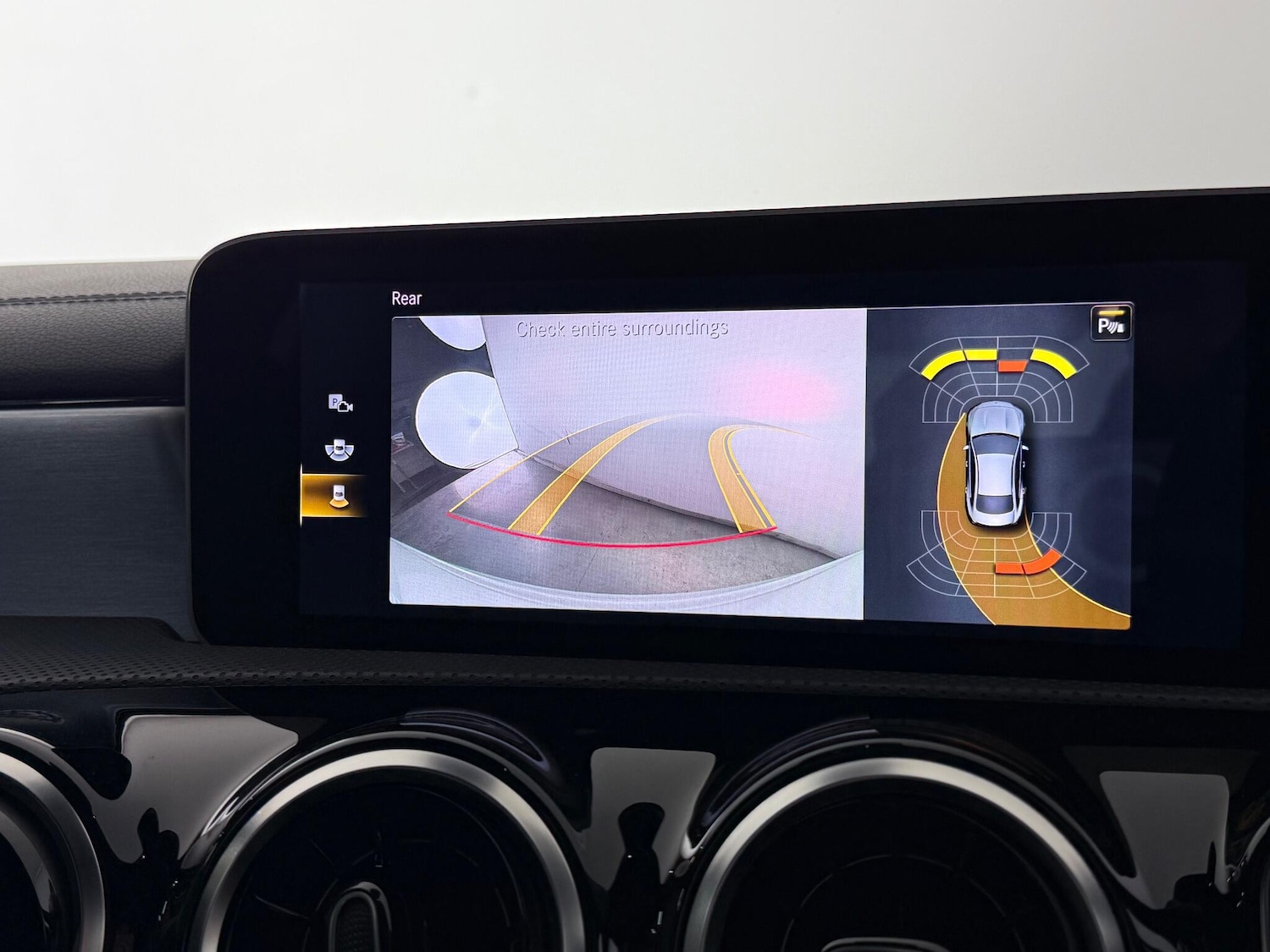 Used Mercedes-Benz CLA 2019 for sale - 76715506: Photo 36