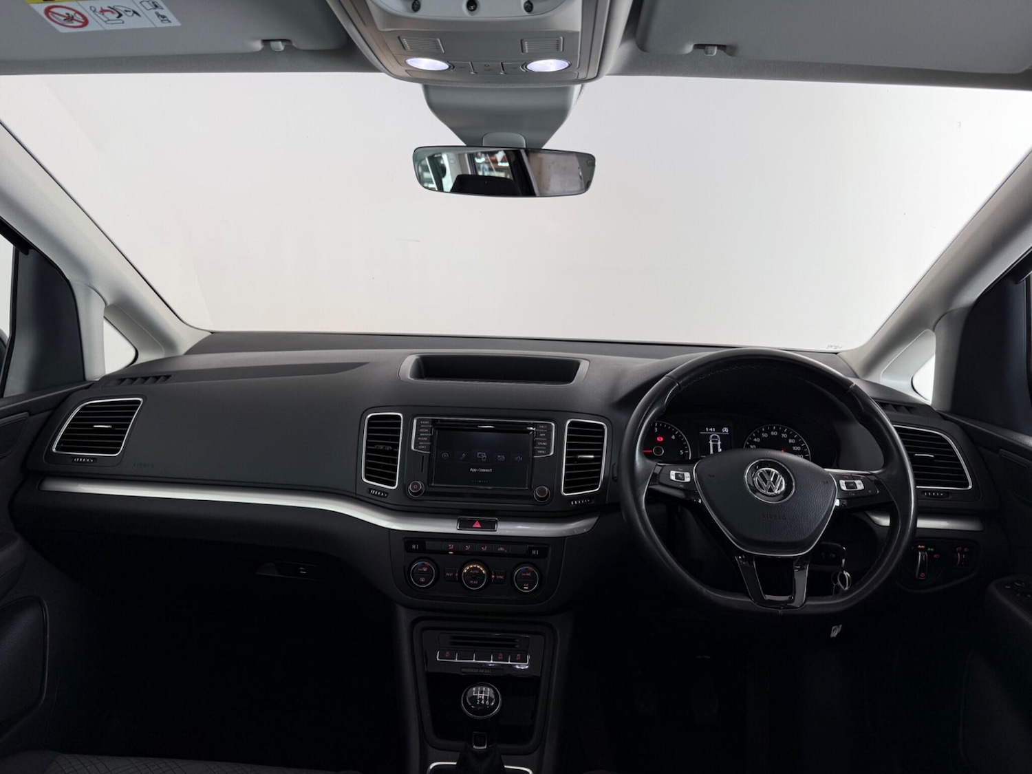 Used Volkswagen Sharan 2019 for sale - 77412439: Photo 17