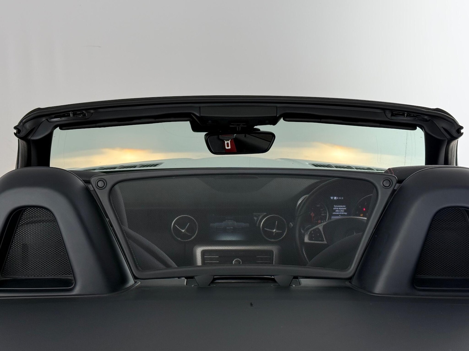 Used Mercedes-Benz SLC 2017 for sale - 77181049: Photo 14