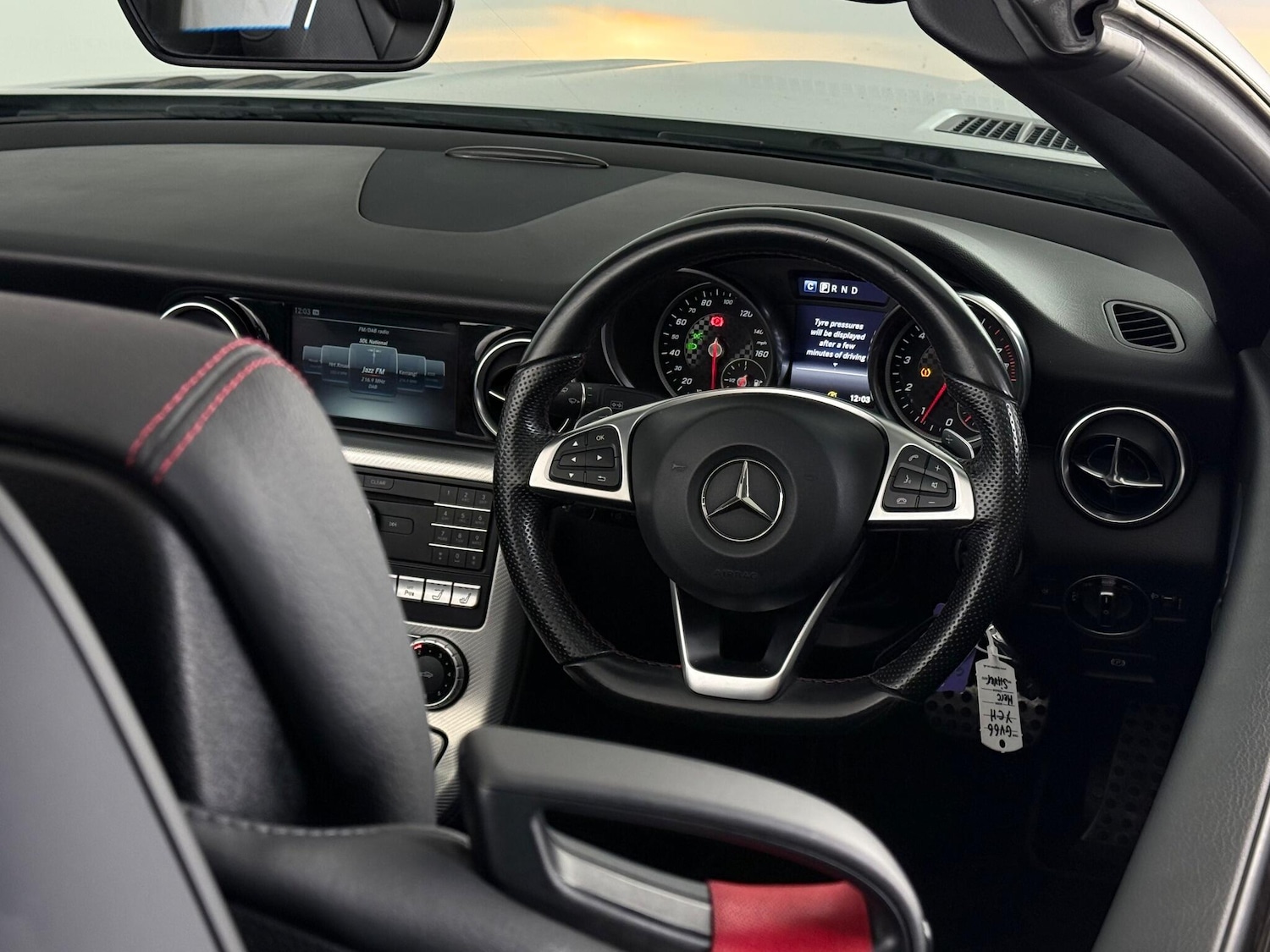 Used Mercedes-Benz SLC 2017 for sale - 77181049: Photo 15