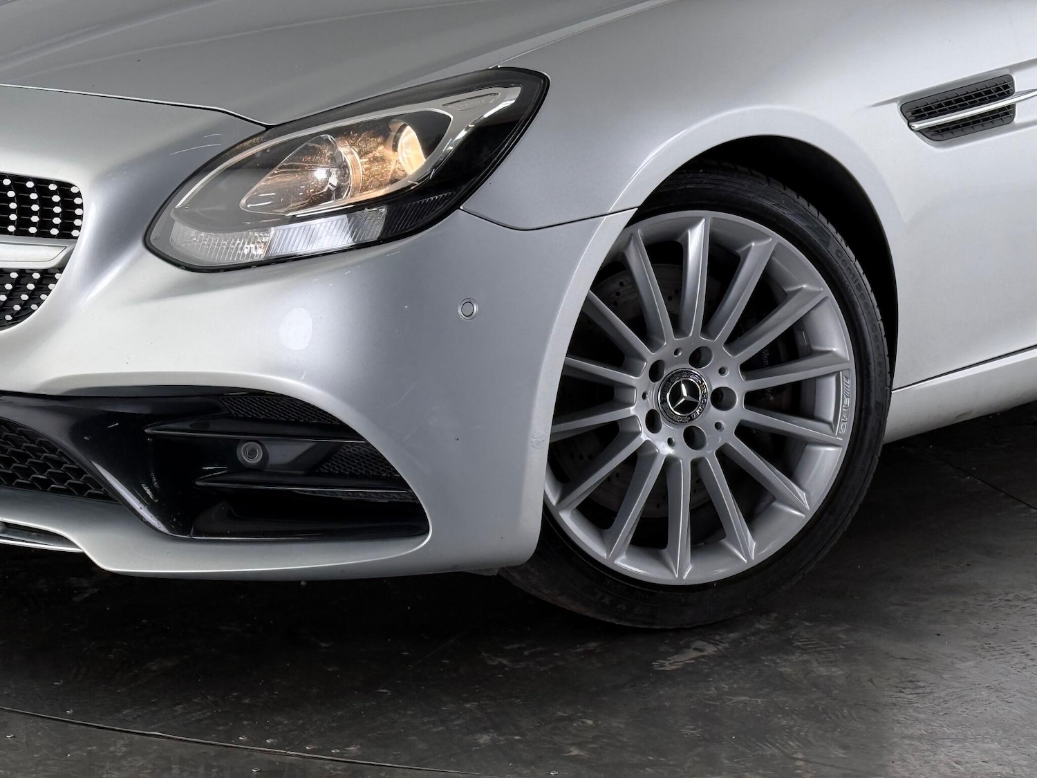 Used Mercedes-Benz SLC 2017 for sale - 77181049: Photo 33