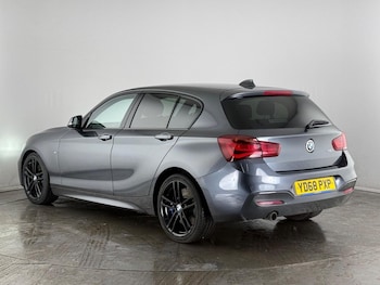 Used BMW 1 Series 2018 for sale - 76280021: Photo