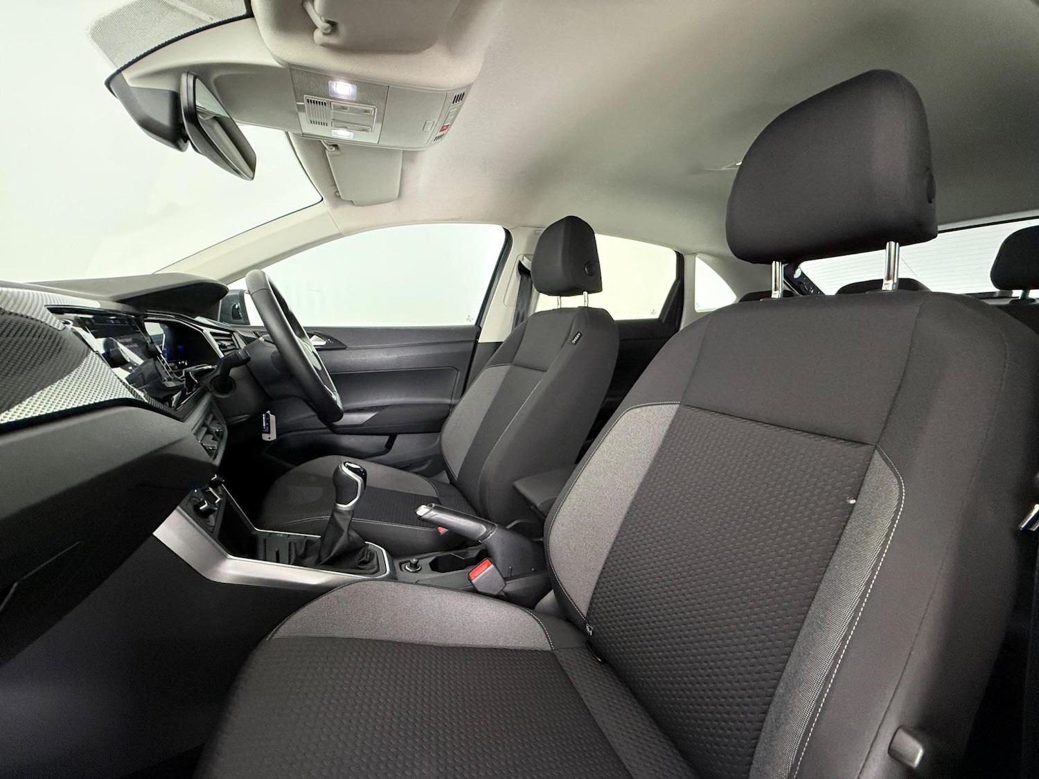 Used Volkswagen Taigo 2022 for sale - 77243899: Photo 12