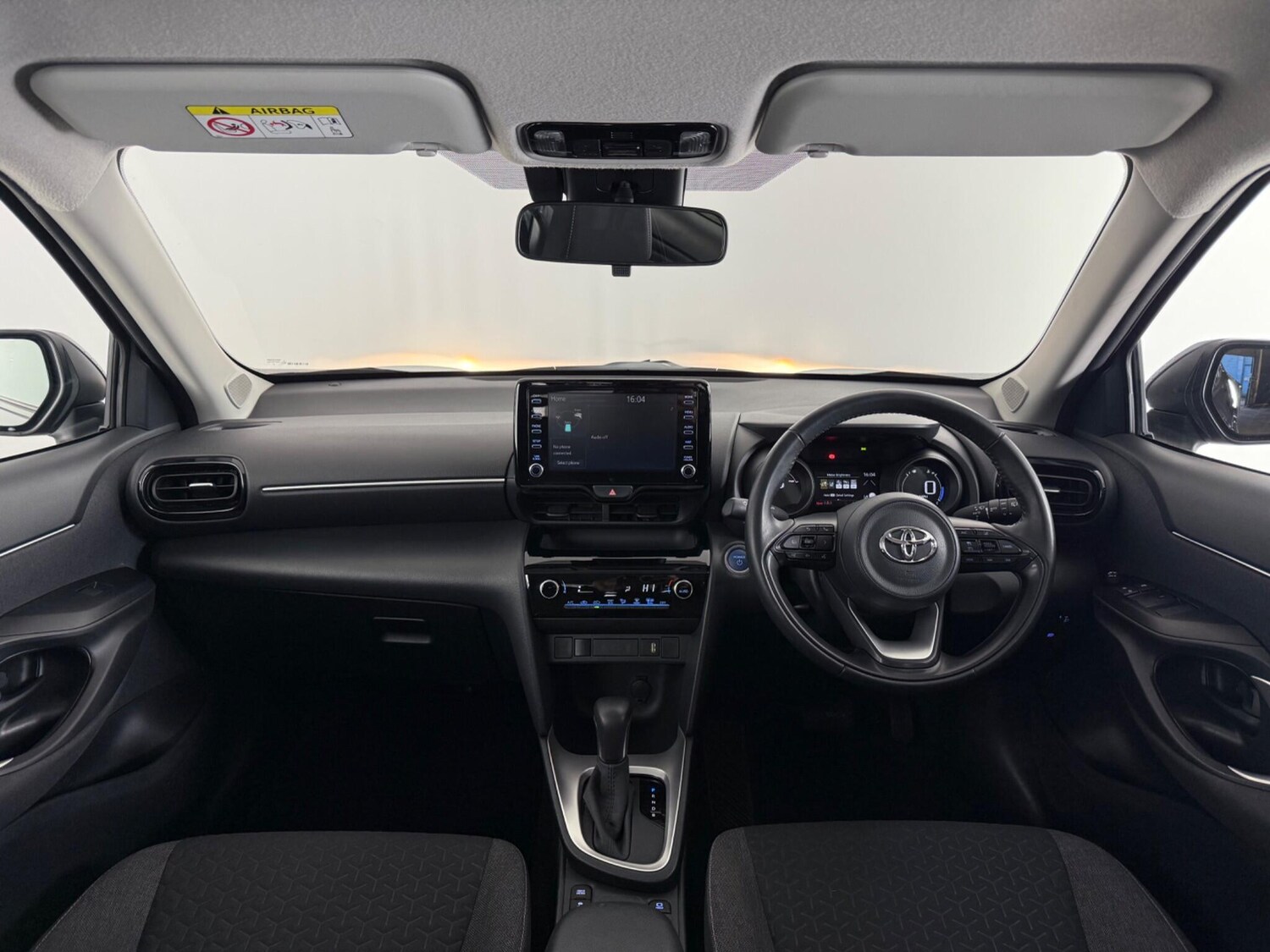 Used Toyota Yaris Cross 2022 for sale - 77497605: Photo 15