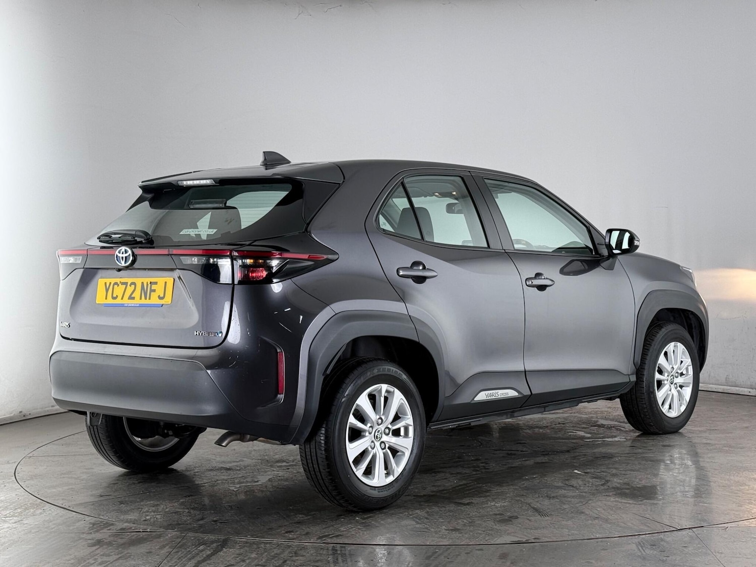 Used Toyota Yaris Cross 2022 for sale - 77497605: Photo 3