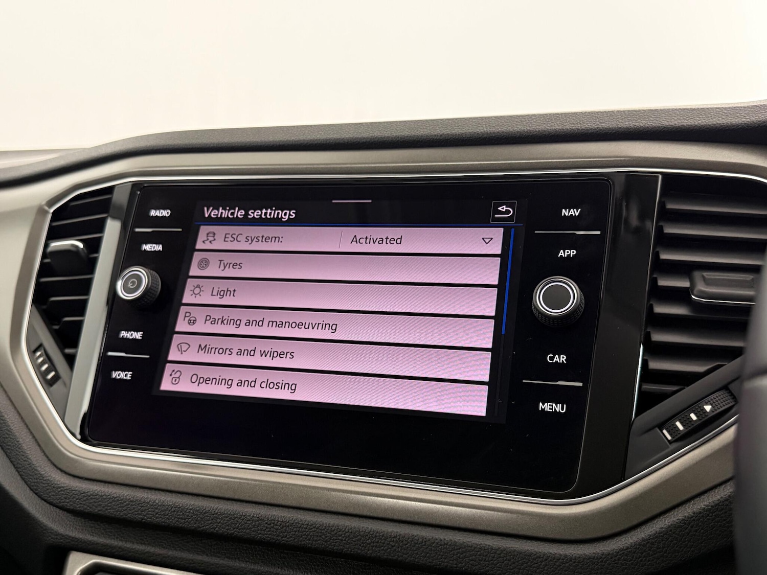 Used Volkswagen T-Roc 2020 for sale - 76468638: Photo 37