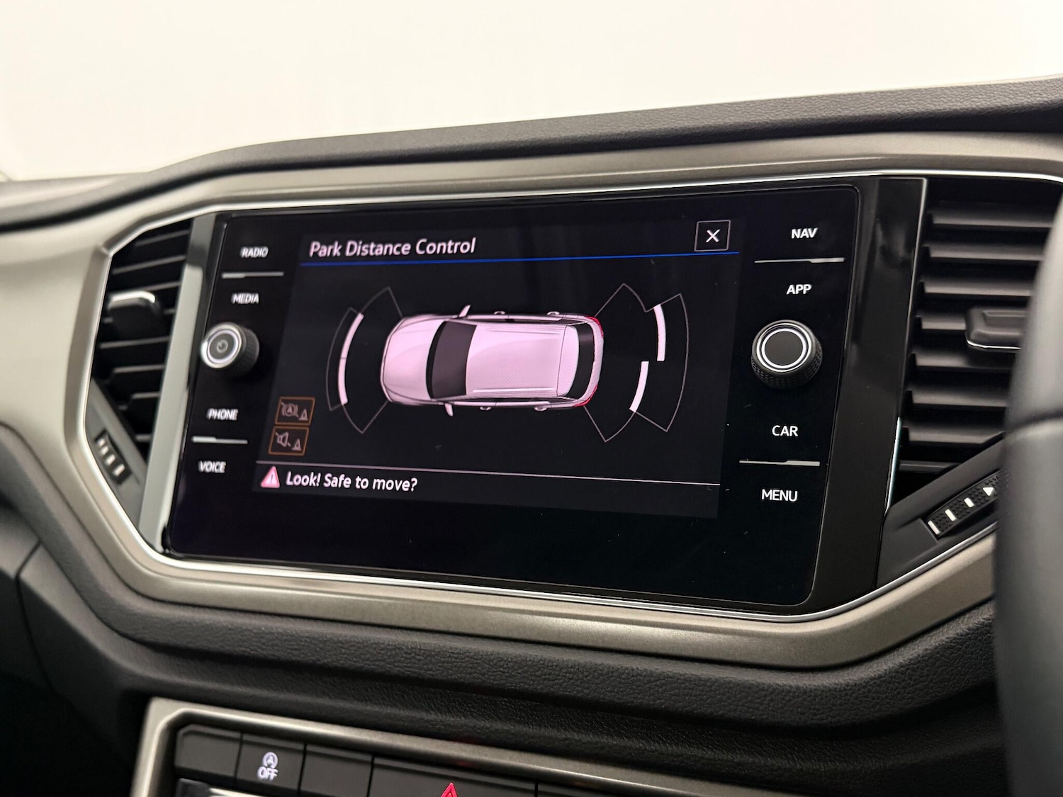 Used Volkswagen T-Roc 2020 for sale - 76468638: Photo 39