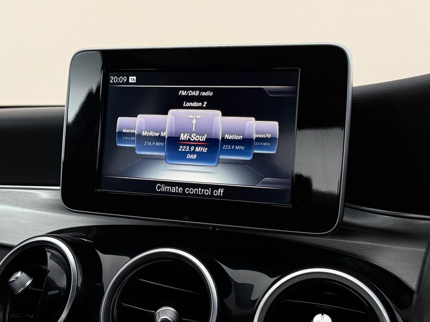 Used Mercedes-Benz C Class 2017 for sale - 77497665: Photo 29