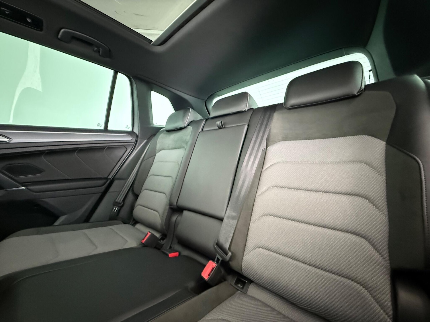 Used Volkswagen Tiguan 2018 for sale - 77803033: Photo 15