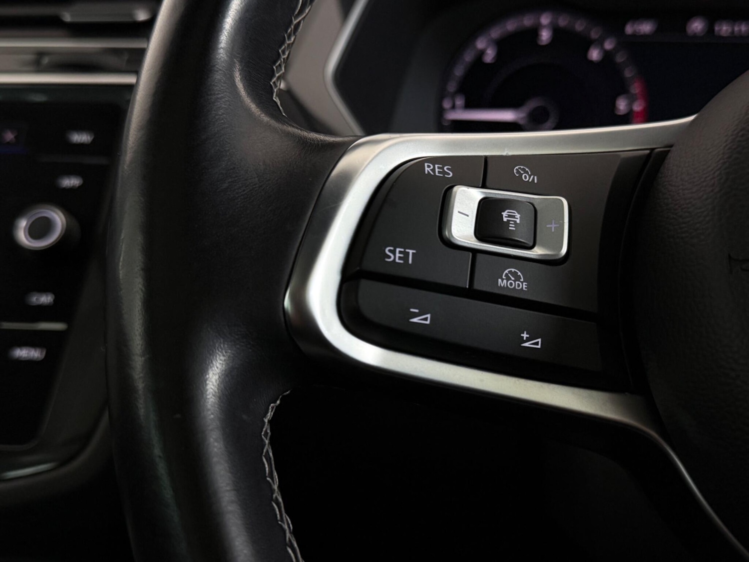 Used Volkswagen Tiguan 2018 for sale - 77803033: Photo 17