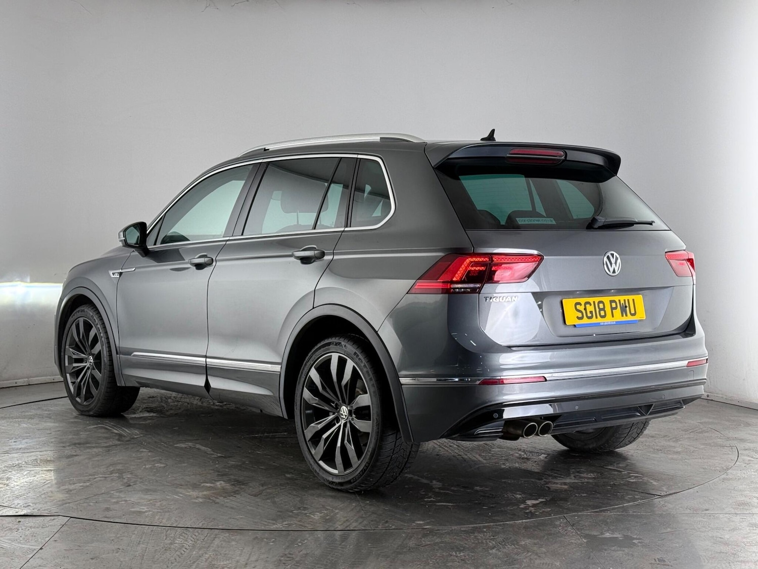 Used Volkswagen Tiguan 2018 for sale - 77803033: Photo 3