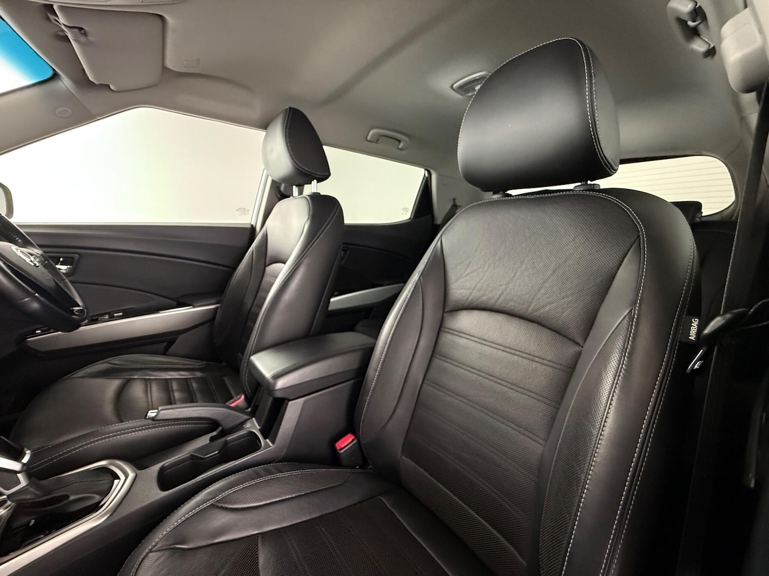 Used Ssangyong Tivoli 2020 for sale - 77156603: Photo 18