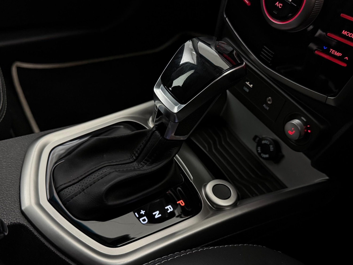 Used Ssangyong Tivoli 2020 for sale - 77156603: Photo 34