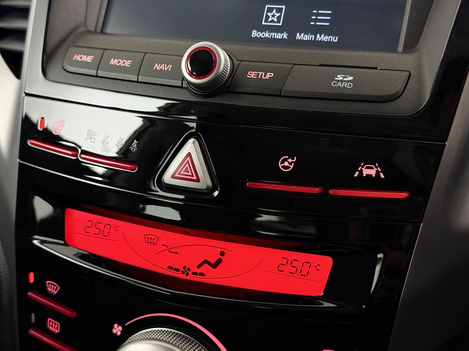 Used Ssangyong Tivoli 2020 for sale - 77156603: Photo 35