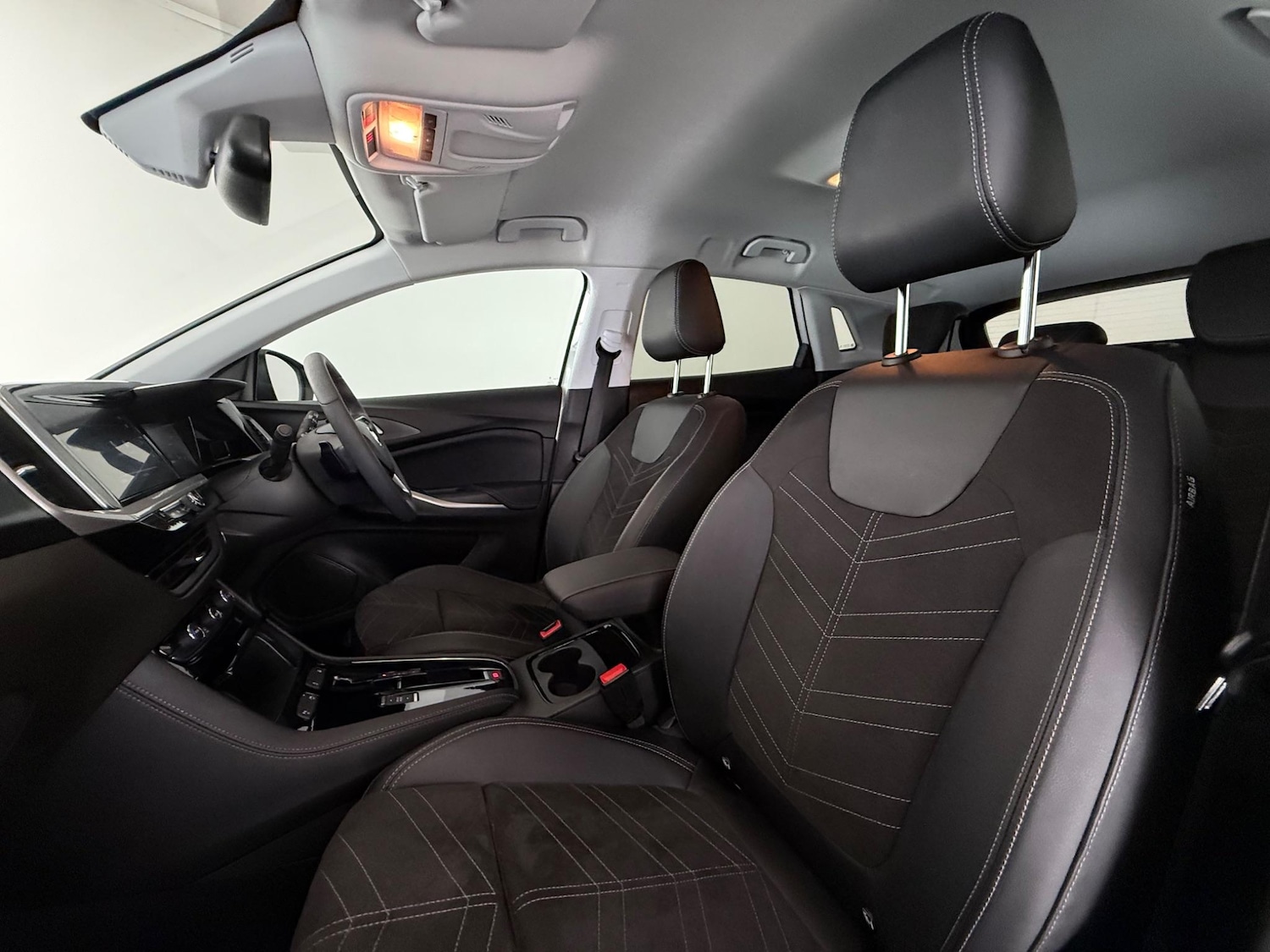 Used Vauxhall Grandland 2024 for sale - 76468482: Photo 16