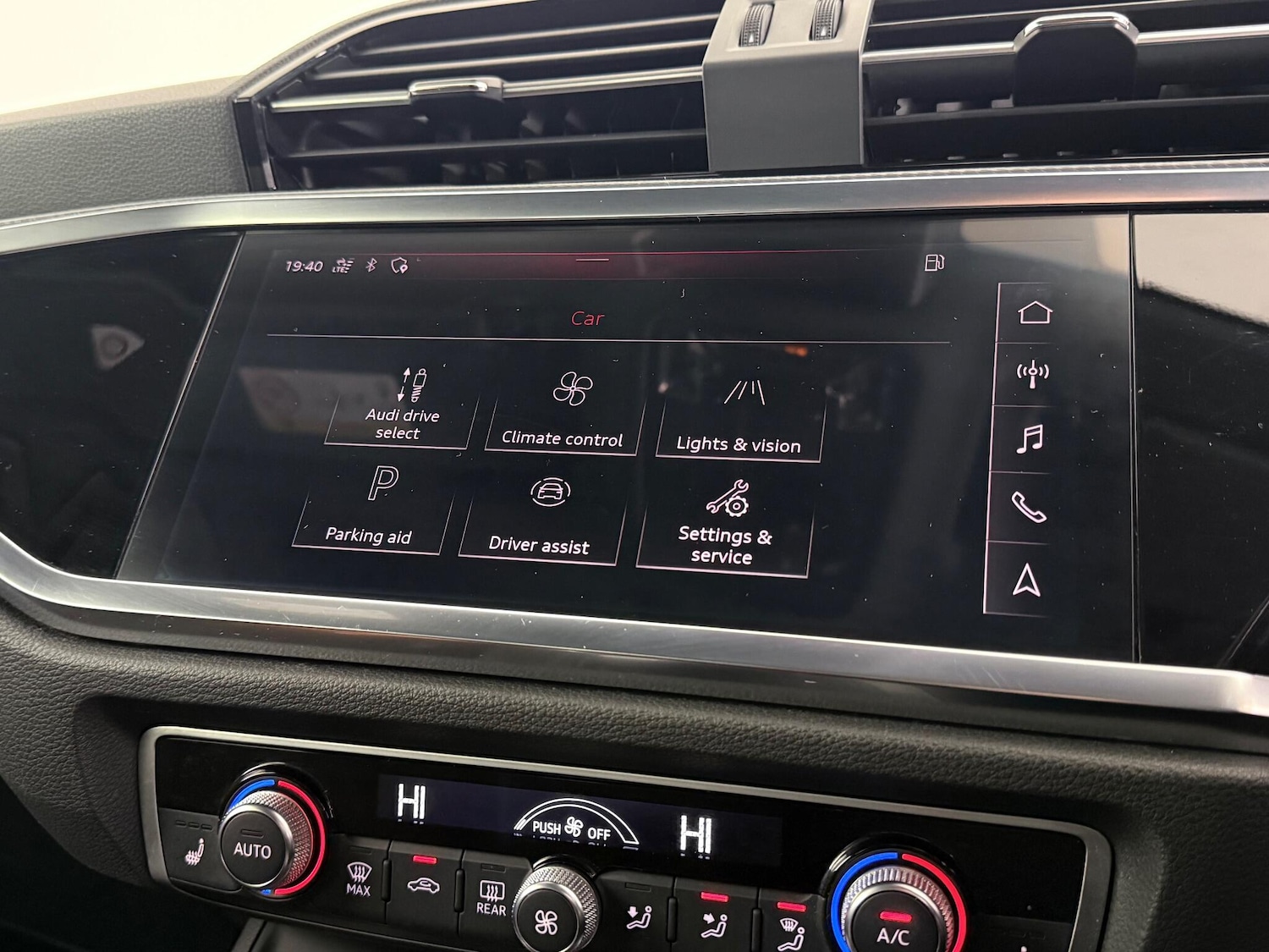 Used Audi Q3 2018 for sale - 77243274: Photo 32