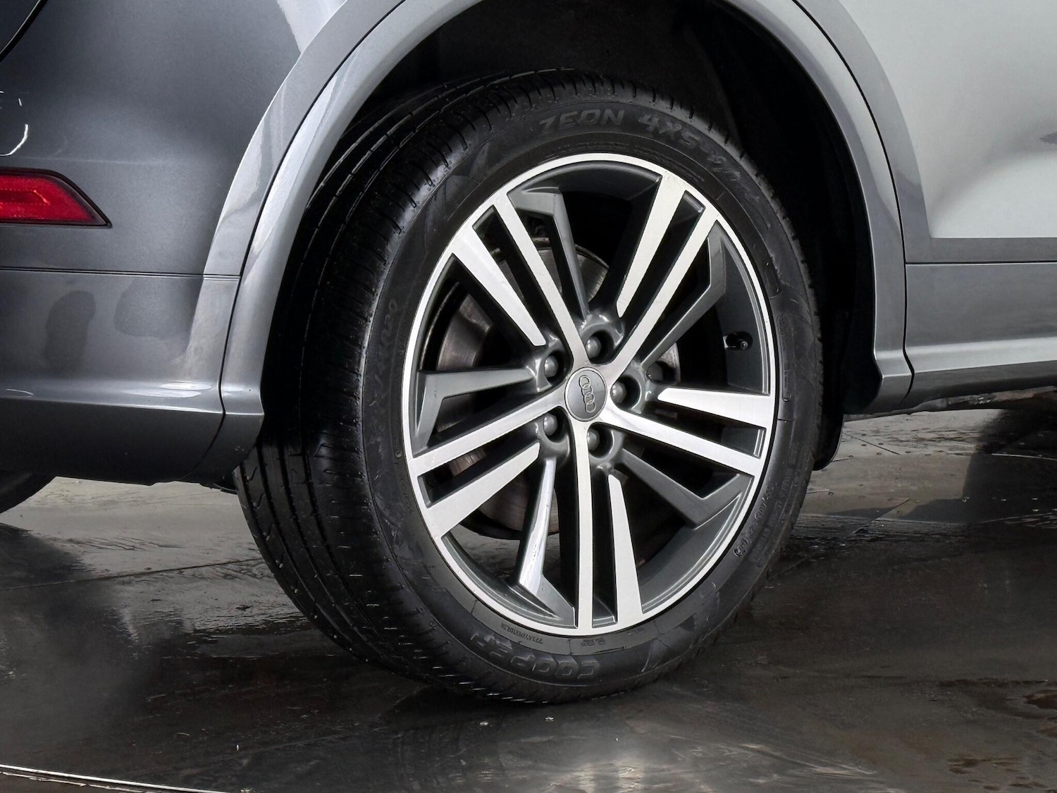 Used Audi Q5 2019 for sale - 76468336: Photo 12