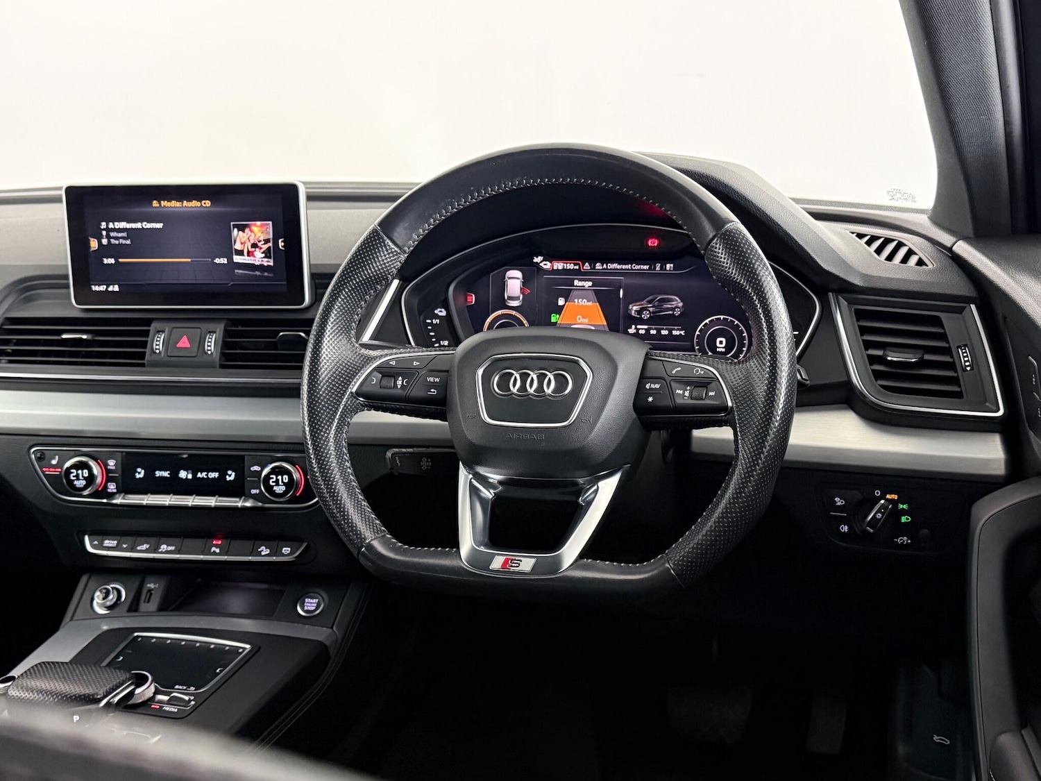 Used Audi Q5 2019 for sale - 76468336: Photo 24