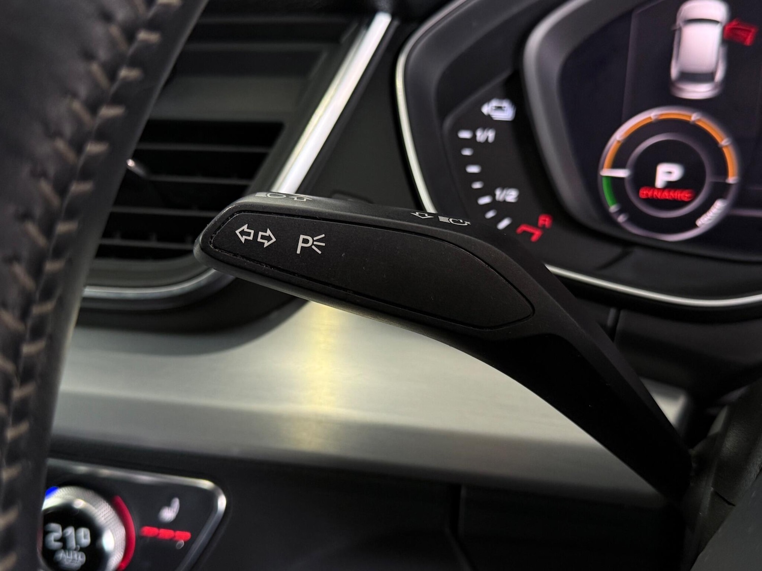 Used Audi Q5 2019 for sale - 76468336: Photo 29