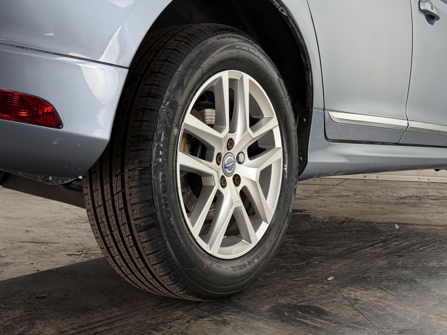 Used Volvo XC60 2017 for sale - 77243693: Photo 9