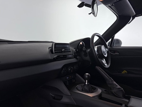 Used Mazda MX-5 2019 for sale - 76080392: Photo 17