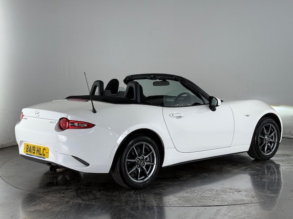 Used Mazda MX-5 2019 for sale - 76080392: Photo 5