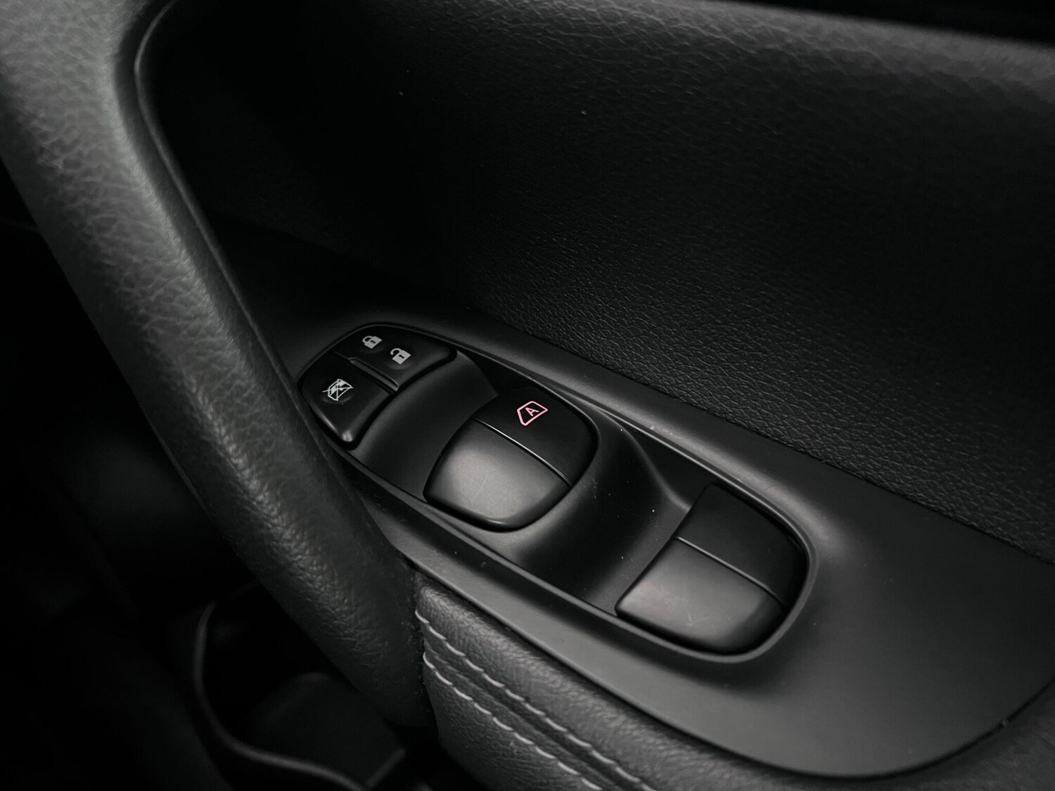 Used Nissan Qashqai 2017 for sale - 78063177: Photo 21