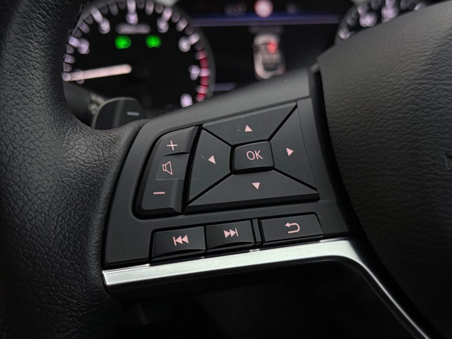 Used Nissan Juke 2022 for sale - 78065045: Photo 15