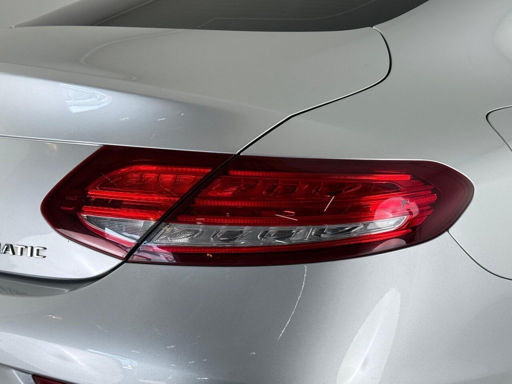 Used Mercedes-Benz C-Class 2018 for sale - 76095809: Photo 10