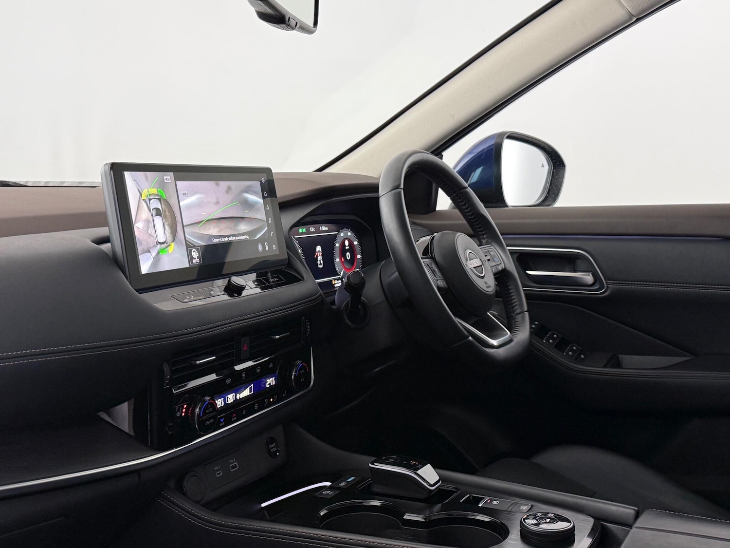 Used Nissan X-Trail 2023 for sale - 77216925: Photo 18