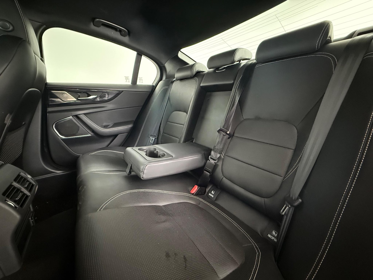 Used Jaguar XE 2021 for sale - 77216952: Photo 15