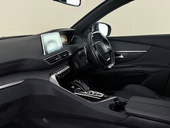Used Peugeot 5008 2019 for sale - 79712717: Photo