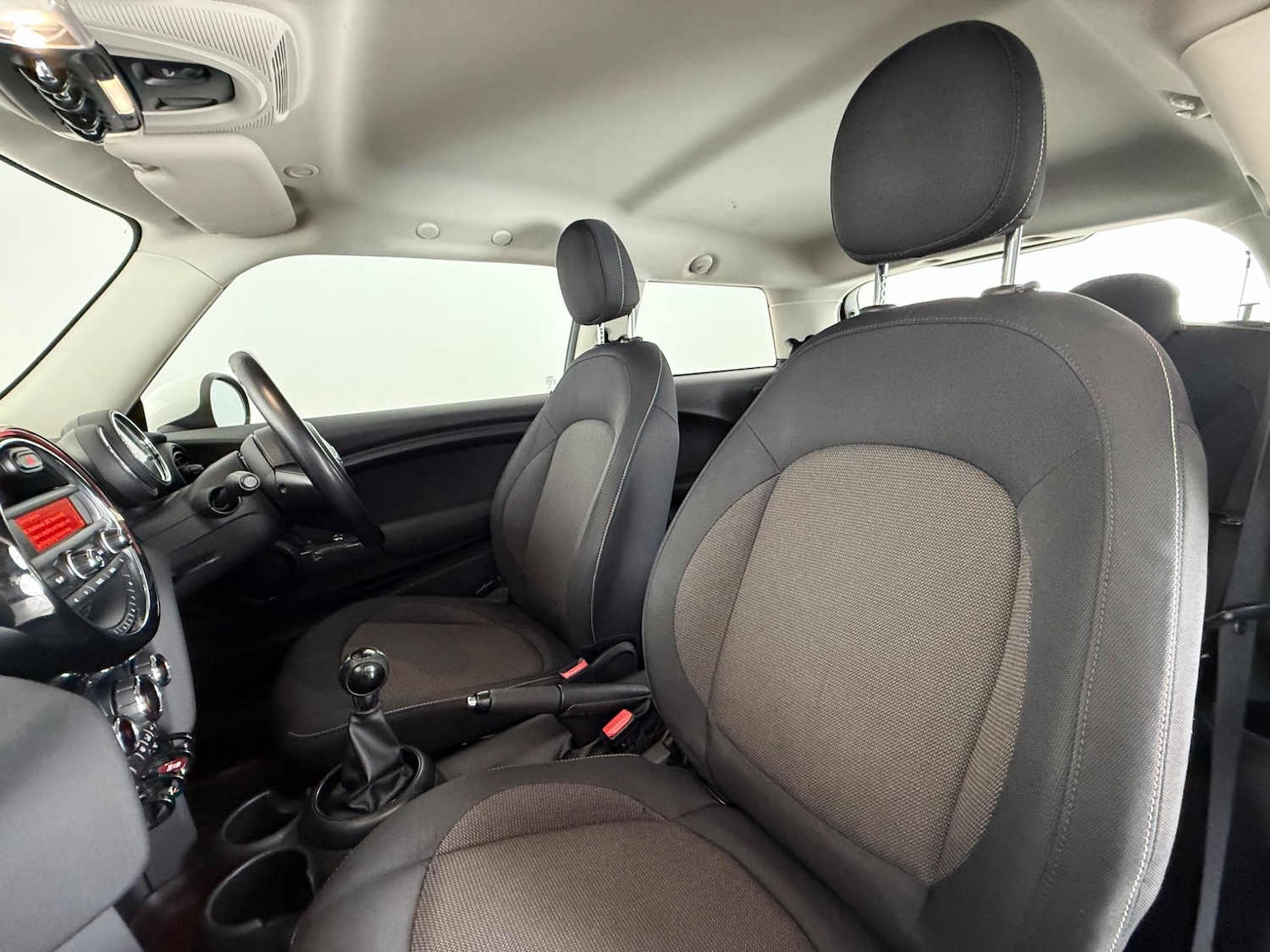 Used MINI Hatch 2016 for sale - 76468159: Photo 15