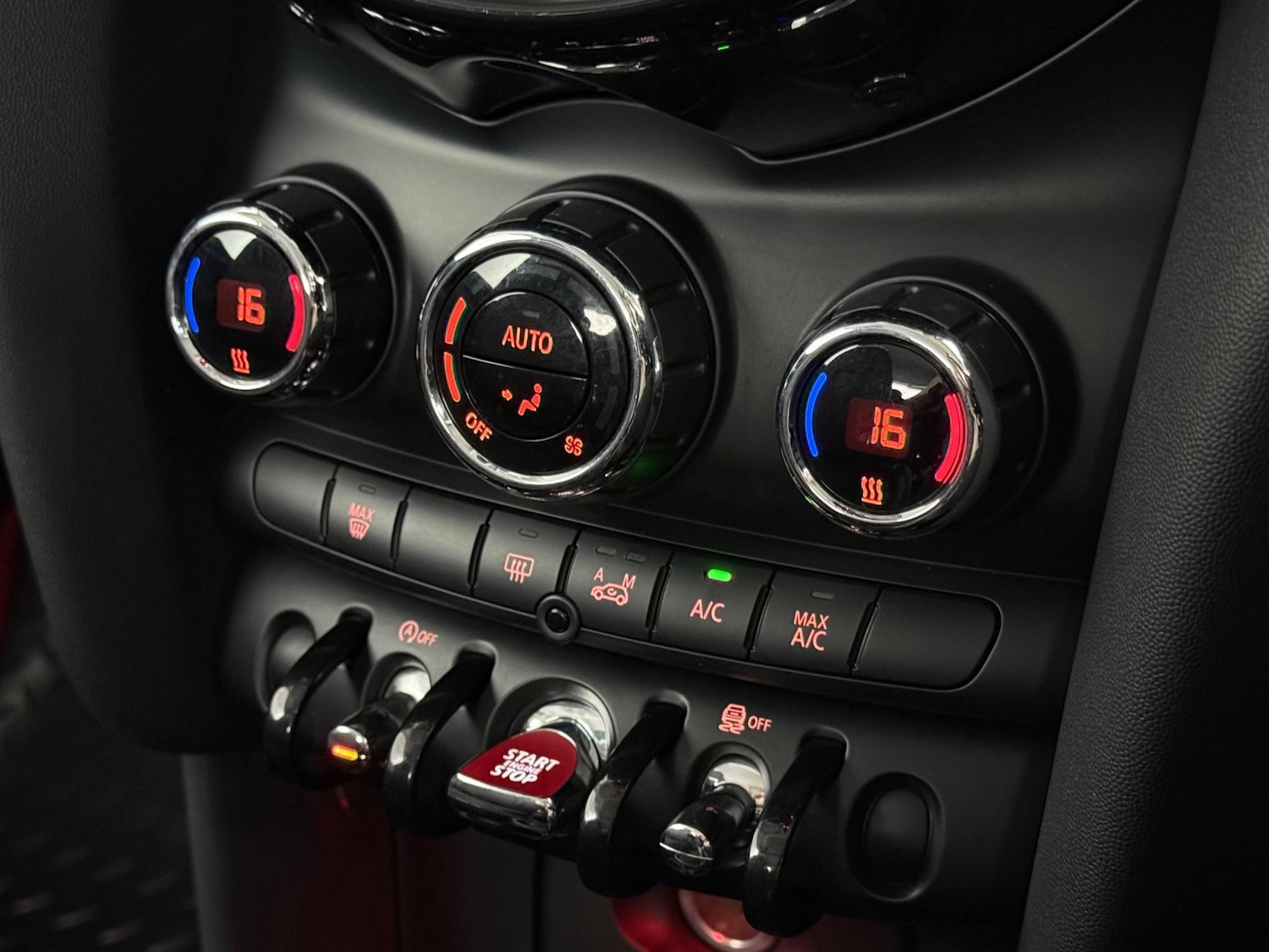 Used MINI Hatch 2016 for sale - 76468159: Photo 31