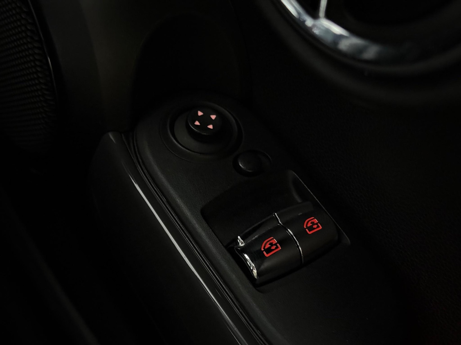 Used MINI Hatch 2016 for sale - 76468159: Photo 32