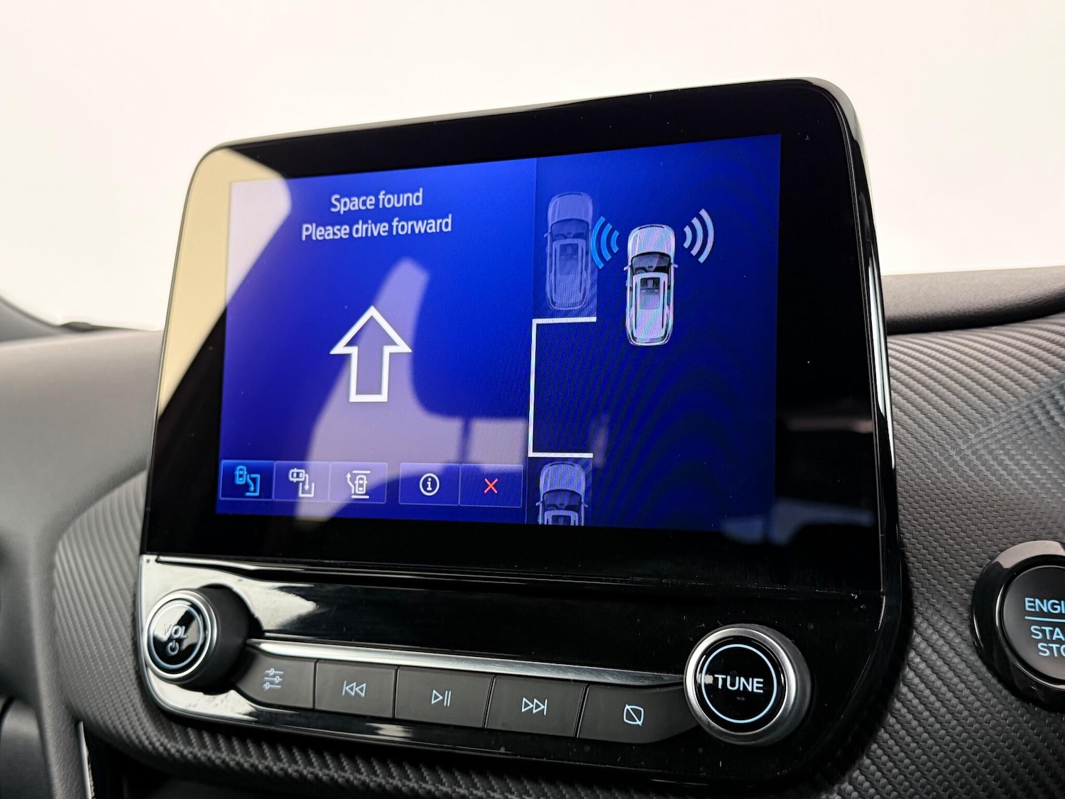 Used Ford Puma 2023 for sale - 76468481: Photo 34