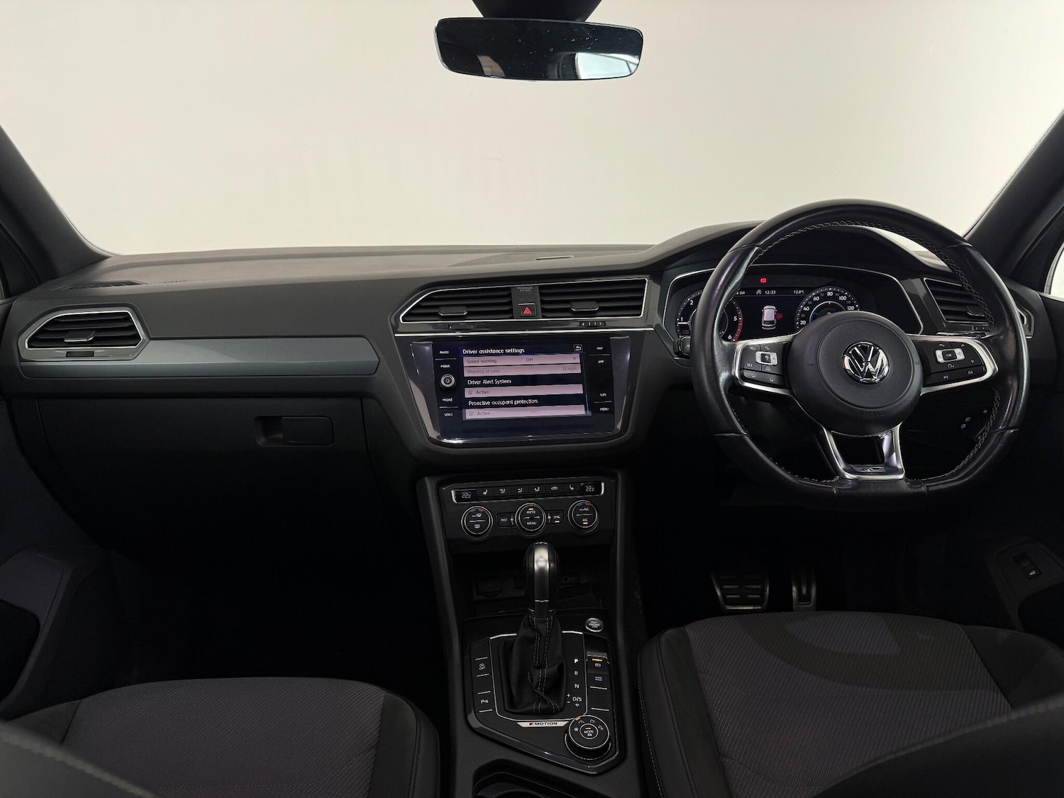 Used Volkswagen Tiguan 2018 for sale - 77181001: Photo 17