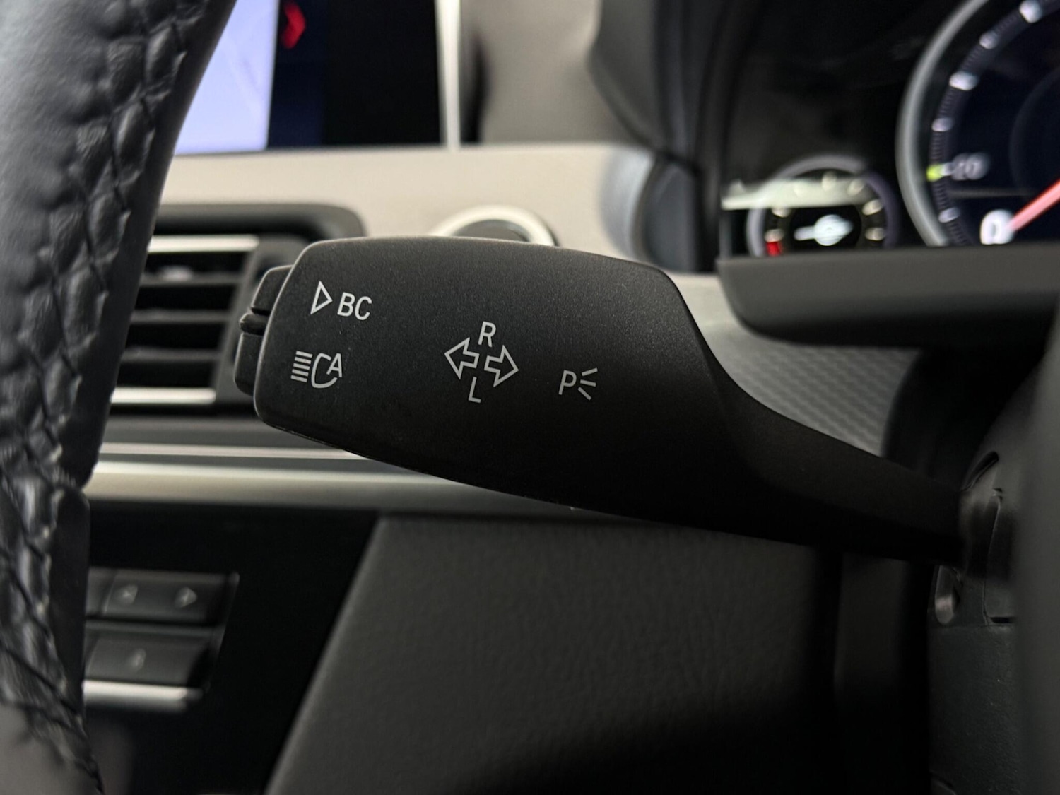 Used BMW 6 Series 2018 for sale - 76468393: Photo 28