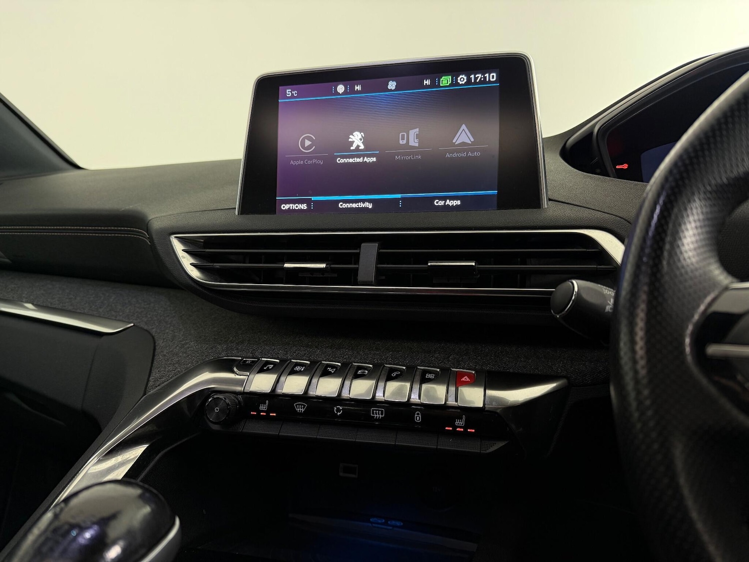 Used Peugeot 3008 2018 for sale - 77181011: Photo 35