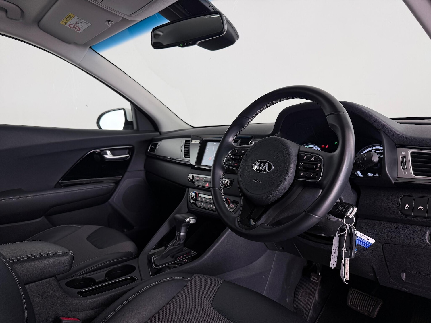 Used Kia Niro 2017 for sale - 77221812: Photo 10