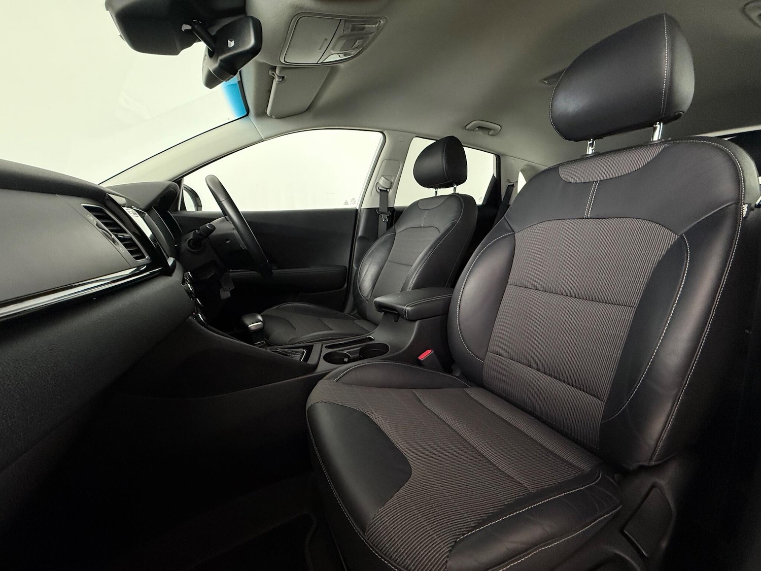 Used Kia Niro 2017 for sale - 77221812: Photo 12