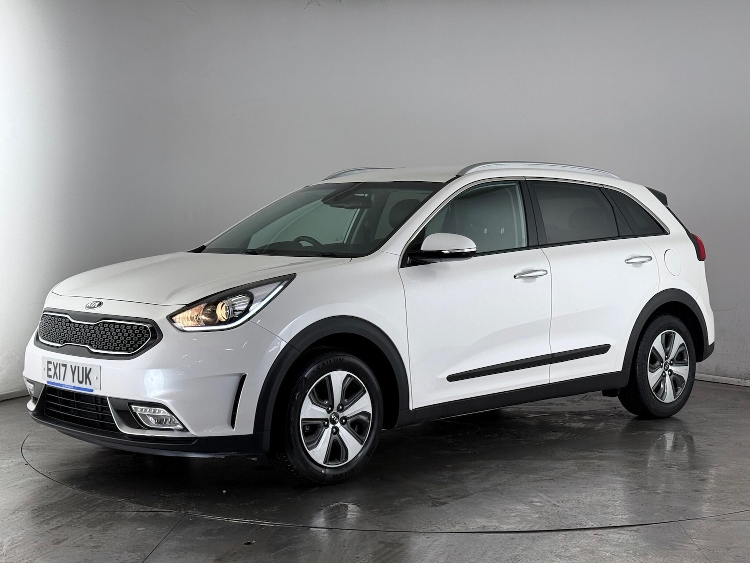 Used Kia Niro 2017 for sale - 77221812: Photo 3