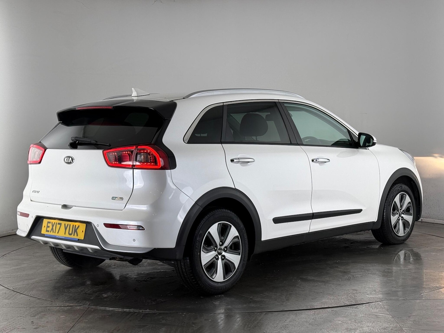 Used Kia Niro 2017 for sale - 77221812: Photo 4